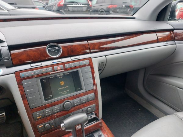 VW Phaeton 3.0 TDi - náhradní díly - Obrázek 10