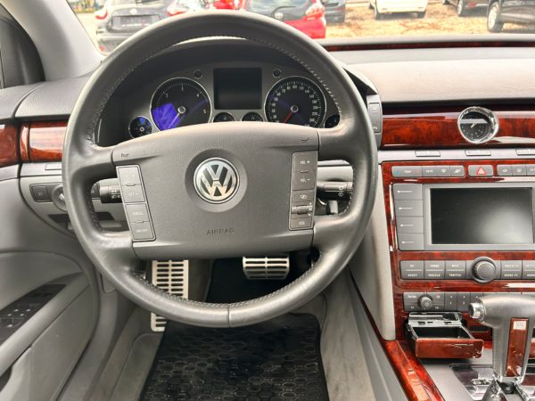 VW Phaeton 3.0 TDi - náhradní díly - Obrázek 7
