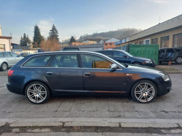 Audi A6 quattro 3.0 TDi - náhradní díly - Obrázek 9