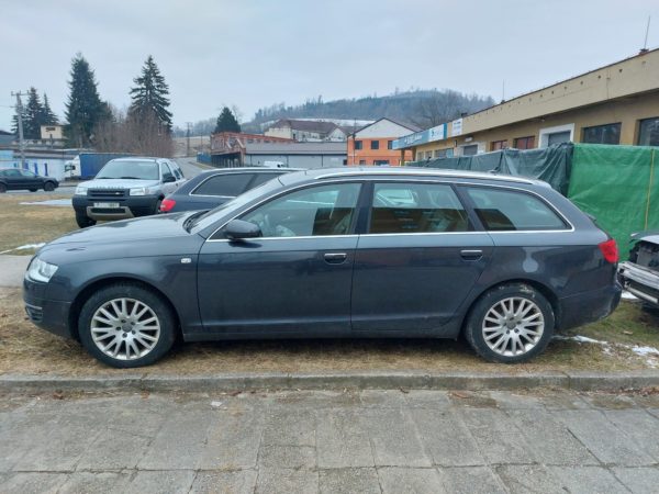 Audi A6 Avant 2.7 TDi quattro - náhradní díly - Obrázek 2