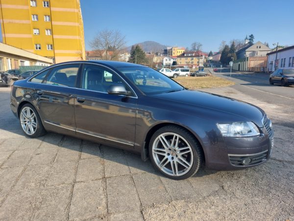 Audi A6 quattro 2.0 TDi - náhradní díly - Obrázek 10