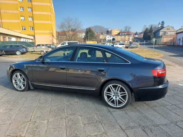 Audi A6 quattro 2.0 TDi - náhradní díly - Obrázek 4