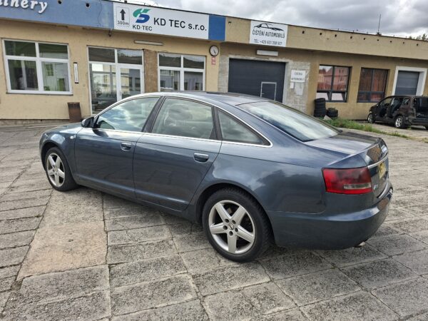 Audi A6 2.0 TDi - náhradní díly - Obrázek 4