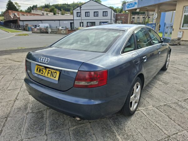 Audi A6 2.0 TDi - náhradní díly - Obrázek 7