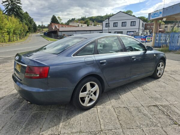 Audi A6 2.0 TDi - náhradní díly - Obrázek 8