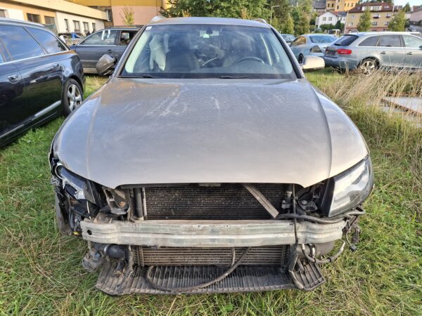 Audi A4 2.0 TDi - náhradní díly - Obrázek 9